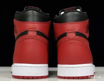 Hyperoad JORDAN MENS RED OG RETRO “BANNED” AIR HIGH 1 0524